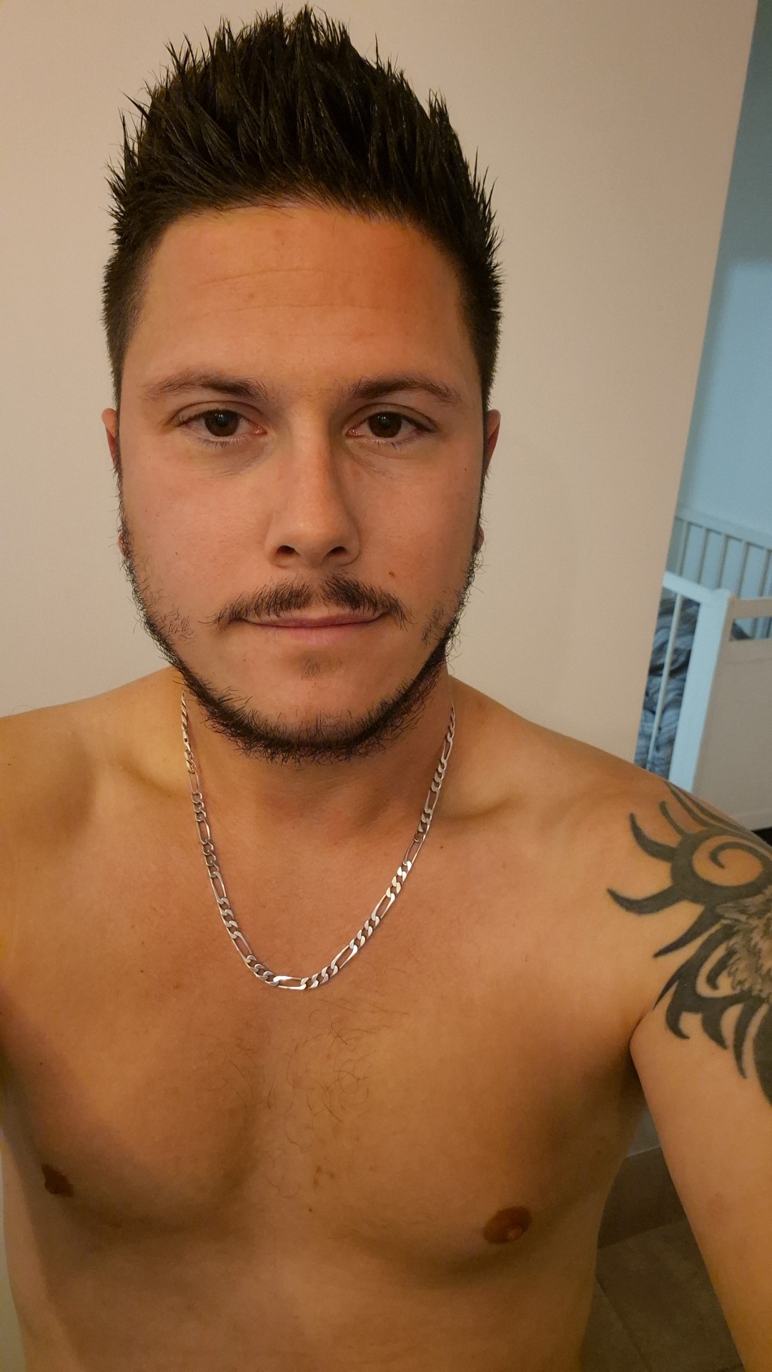 Alistair - Etalle - Luxembourg | Rencontre